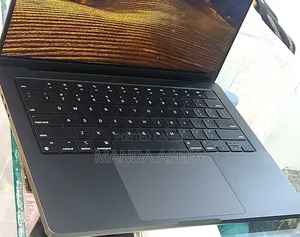 Photo - New Laptop Apple MacBook Pro 18GB Apple M3 SSD 512GB