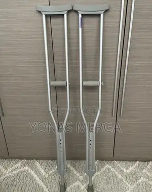 Photo - Elbow Crutch嘴crutches劇crutches冬under Arm Crutches (S/M/L)