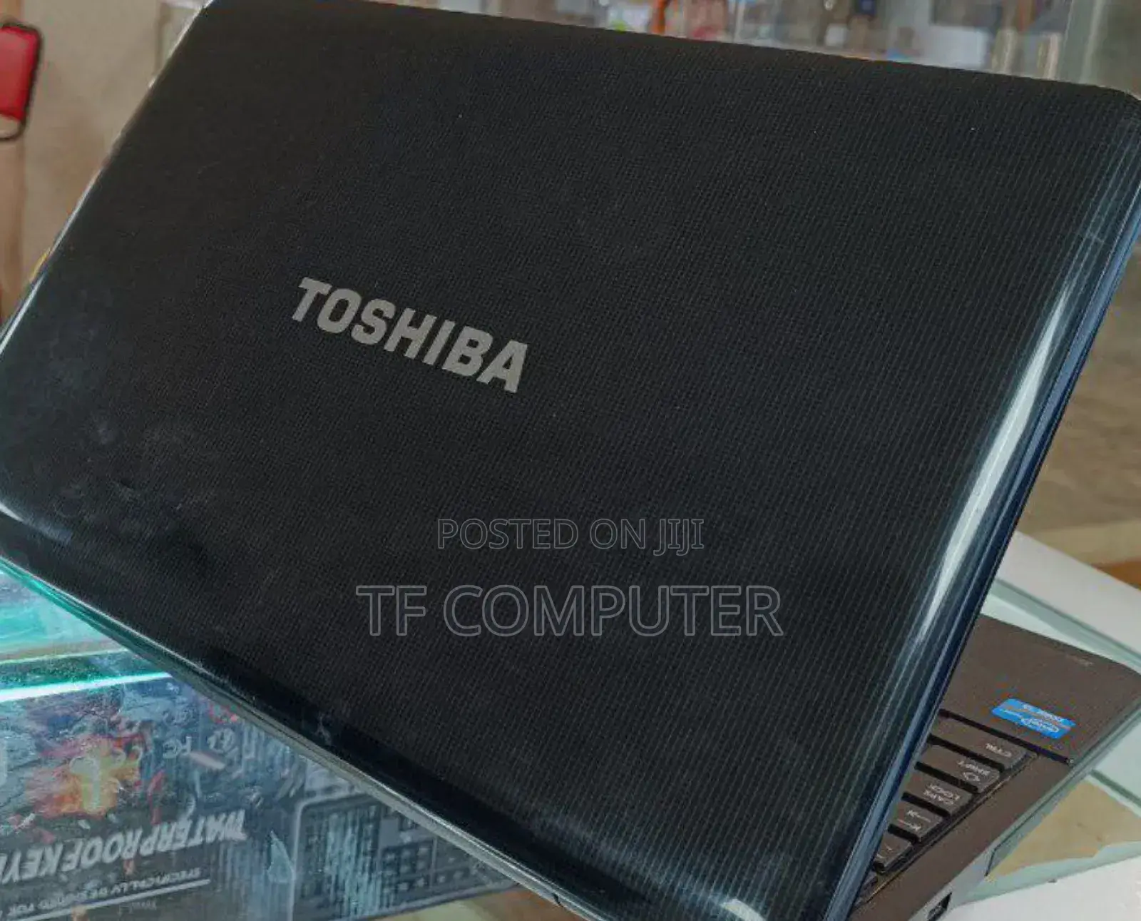 New Laptop Toshiba Satellite C850 4GB Intel Core I3 HDD 500GB