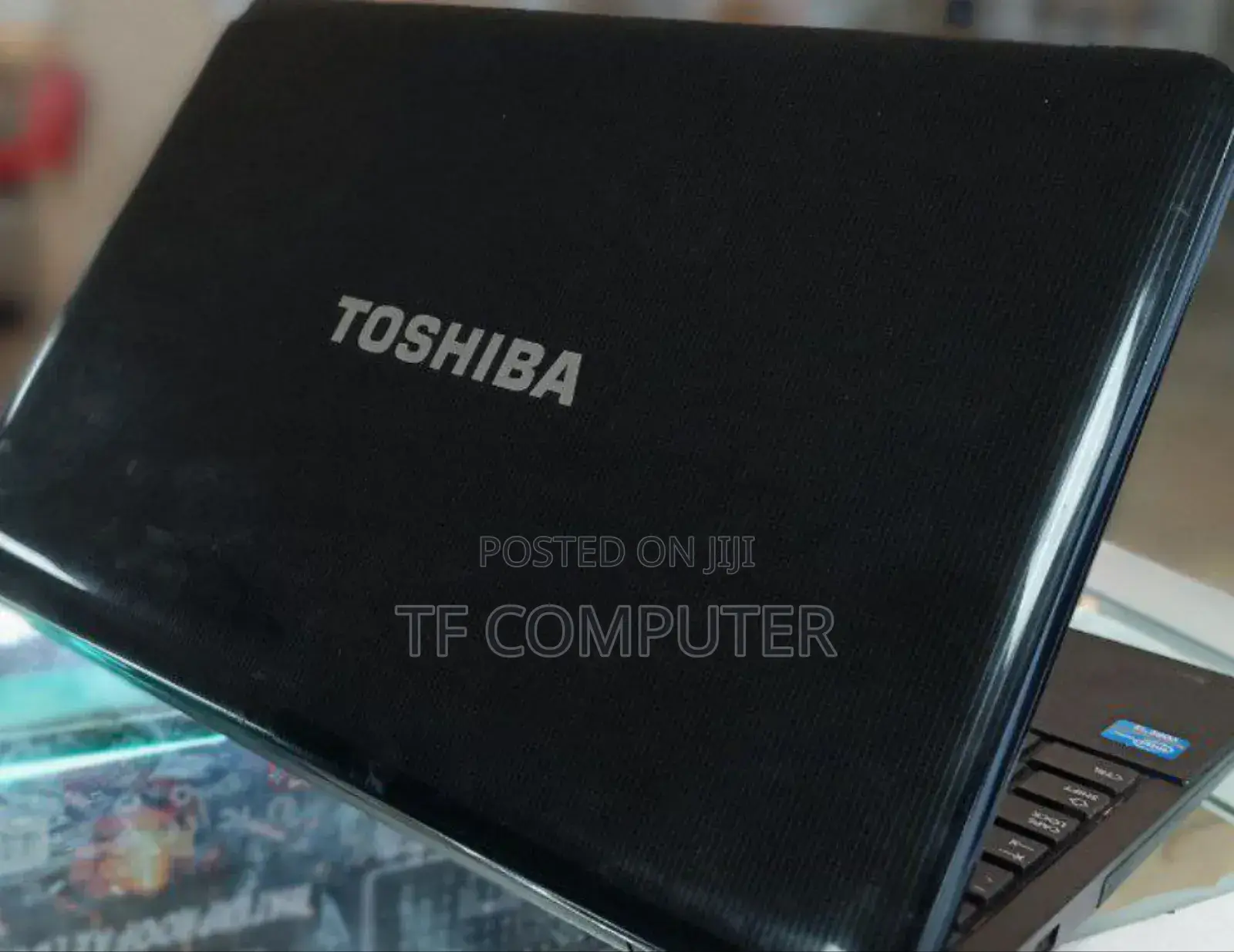 New Laptop Toshiba Satellite C850 4GB Intel Core I3 HDD 500GB
