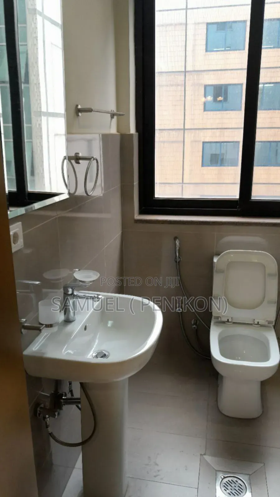 3bdrm Apartment in Alsam Mexico, Lideta for sale