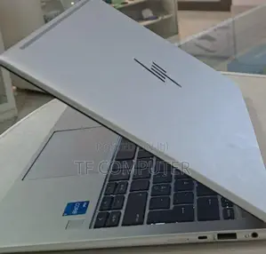 New Laptop HP EliteBook 830 G9 16GB Intel Core I5 SSD 512GB