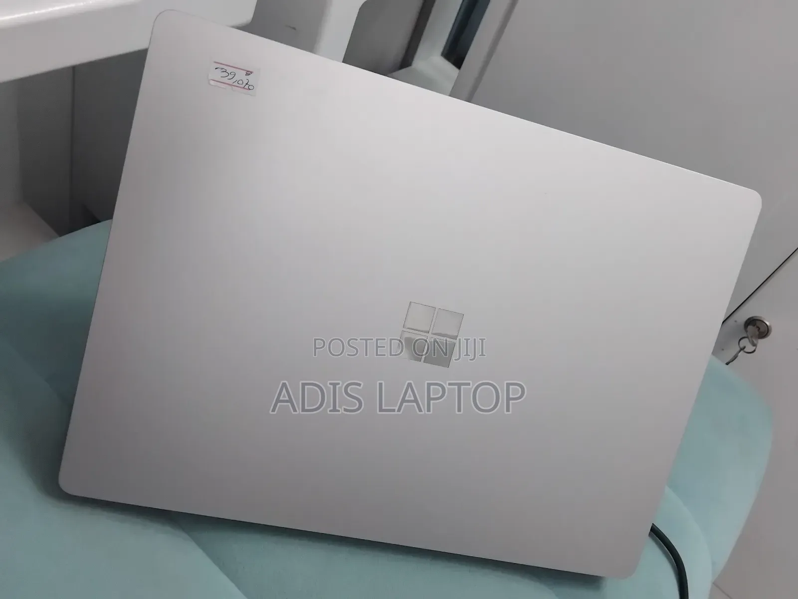 New Laptop Microsoft Surface 16GB Intel Core I7 SSD 512GB