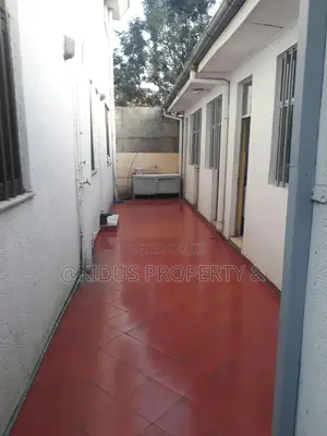 Photo - 6bdrm House in Around@Nasswe, Nifas Silk-Lafto for rent
