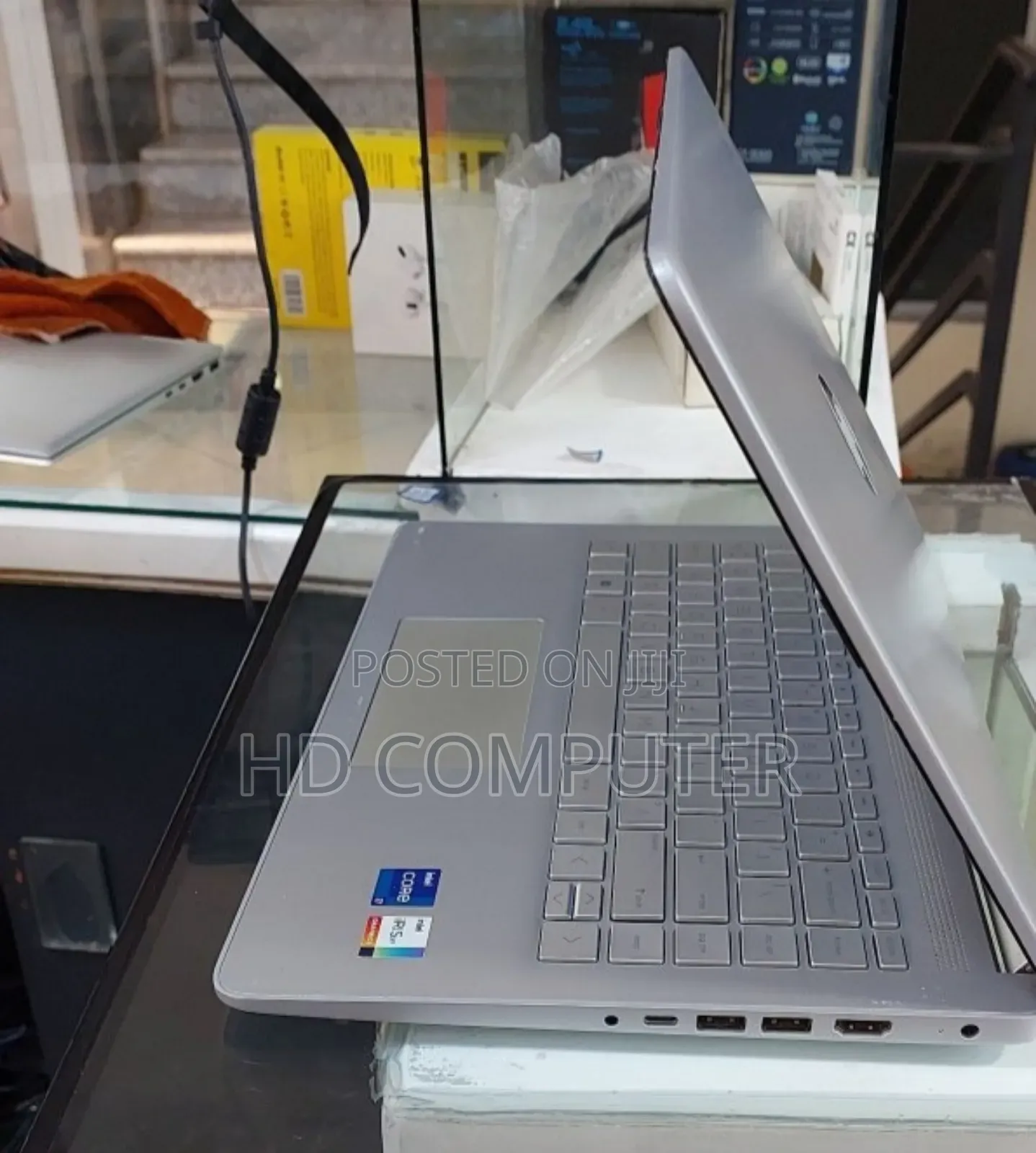 New Laptop HP Stream Notebook 16GB Intel Core I7 SSD 512GB