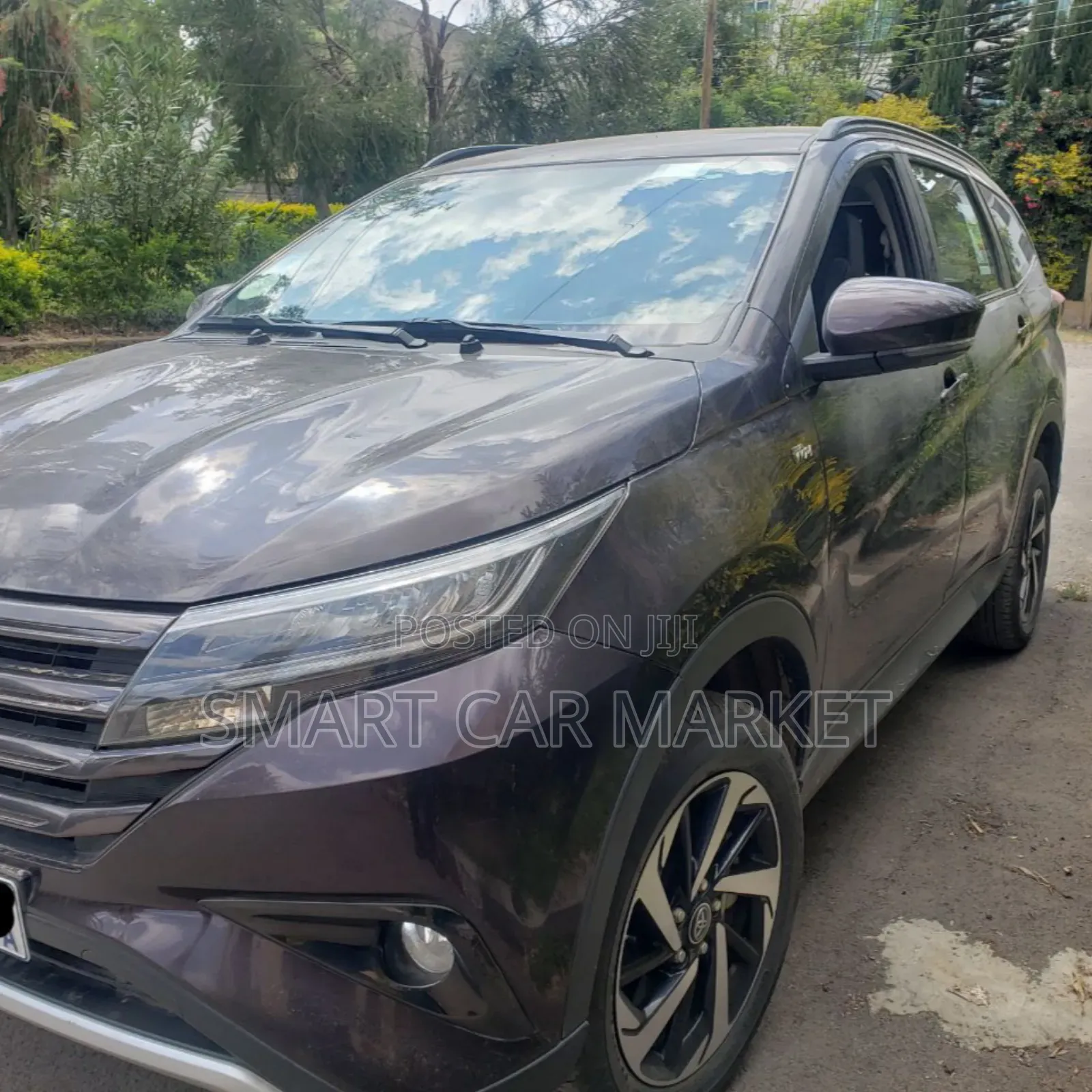 Toyota Rush 2023 Purple