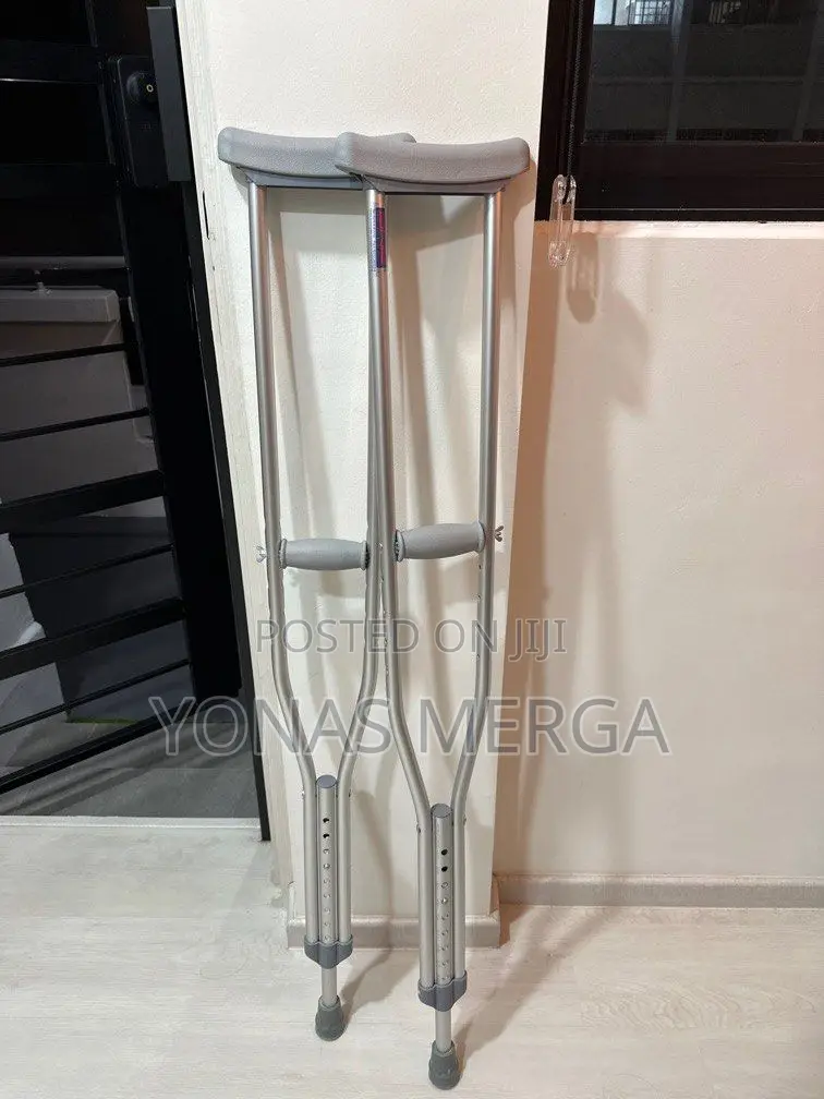 Aluminum Crutches肯ክራንች塒crutches虹kranch恃crutches蜂crutches