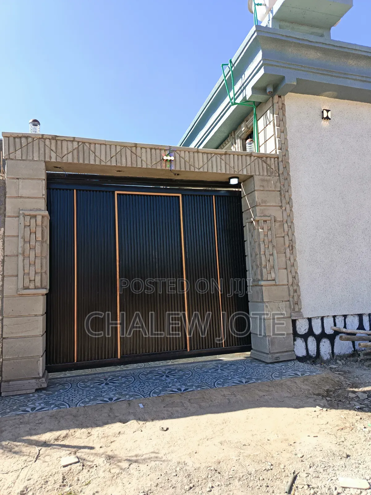 Furnished 4bdrm House in Oromia-Finfinne for sale