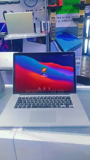 New Laptop Apple MacBook Pro 2015 16GB Intel Core I7 SSD 512GB