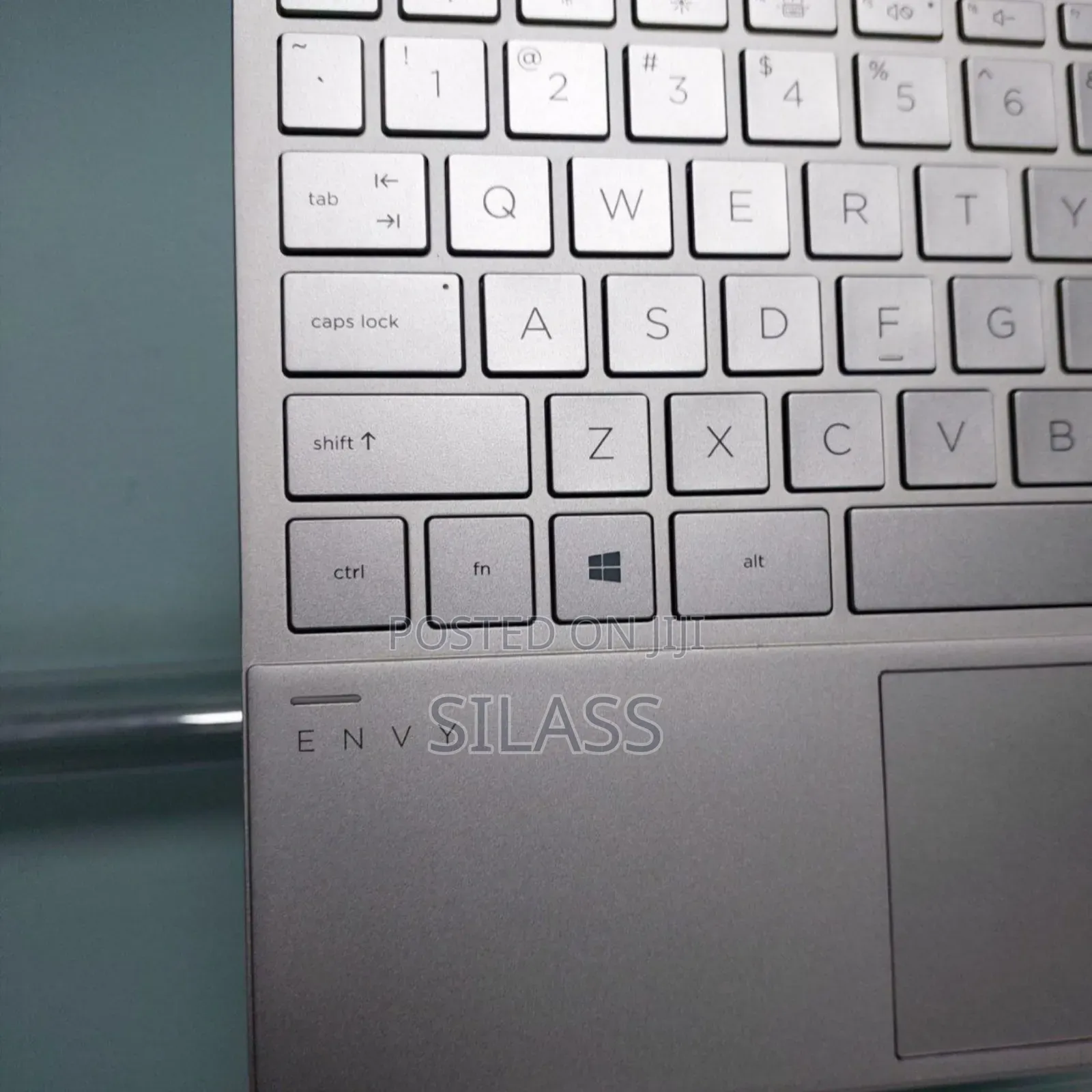 New Laptop HP Envy X360 8GB Intel Core I7 SSD 512GB