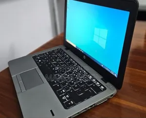 Photo - New Laptop HP EliteBook 820 G1 8GB Intel Core I7 HDD 1T