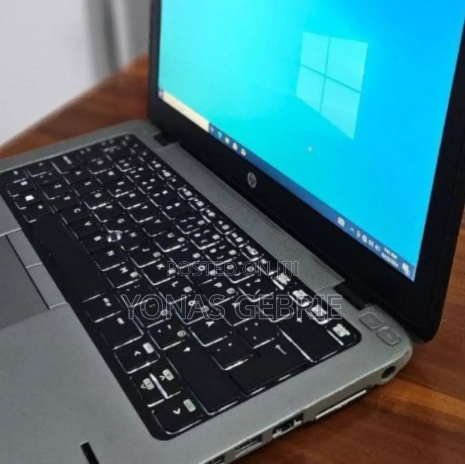 New Laptop HP EliteBook 820 G1 8GB Intel Core I7 SSD 1T