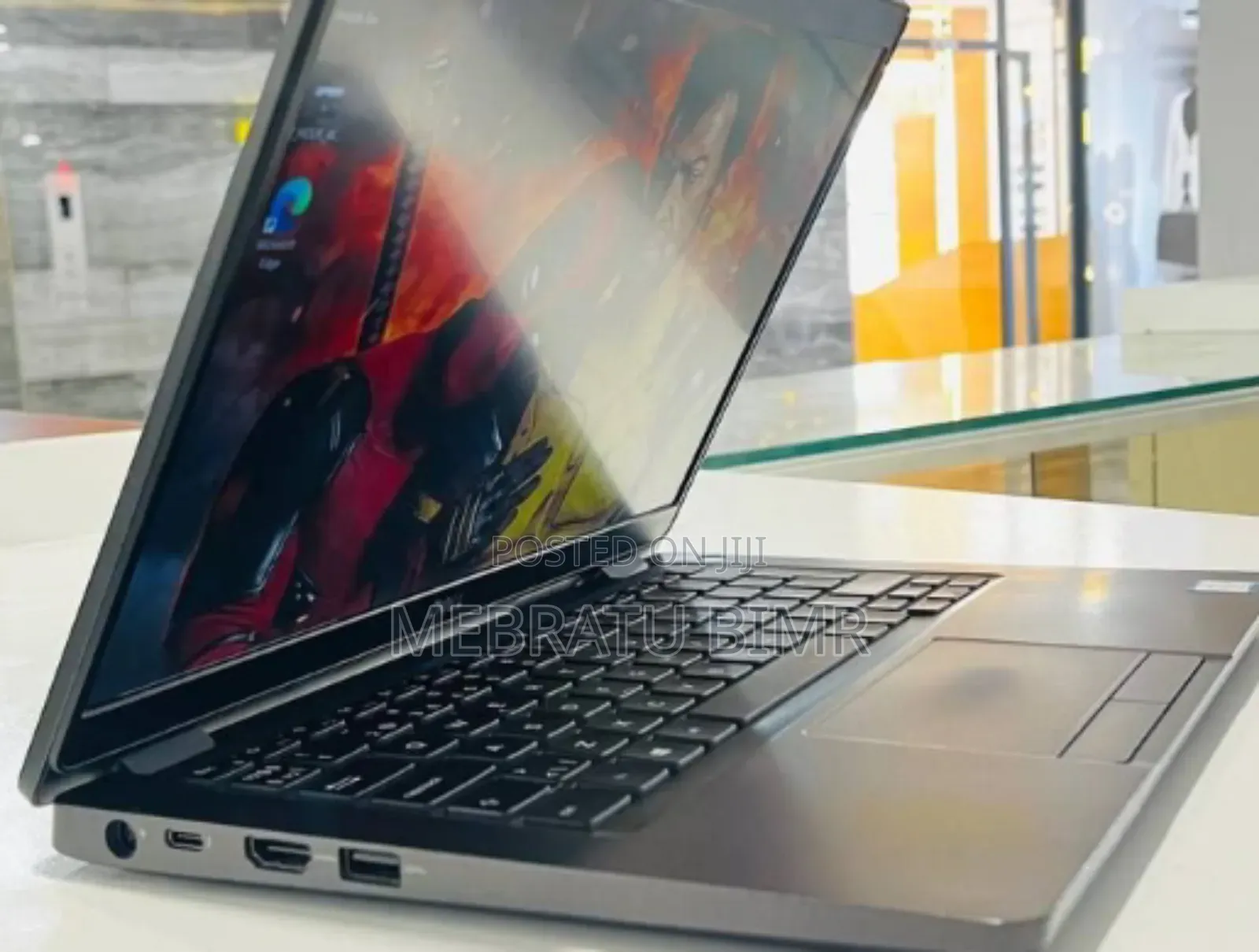 New Laptop Dell Latitude 5300 8GB Intel Core I5 SSD 256GB