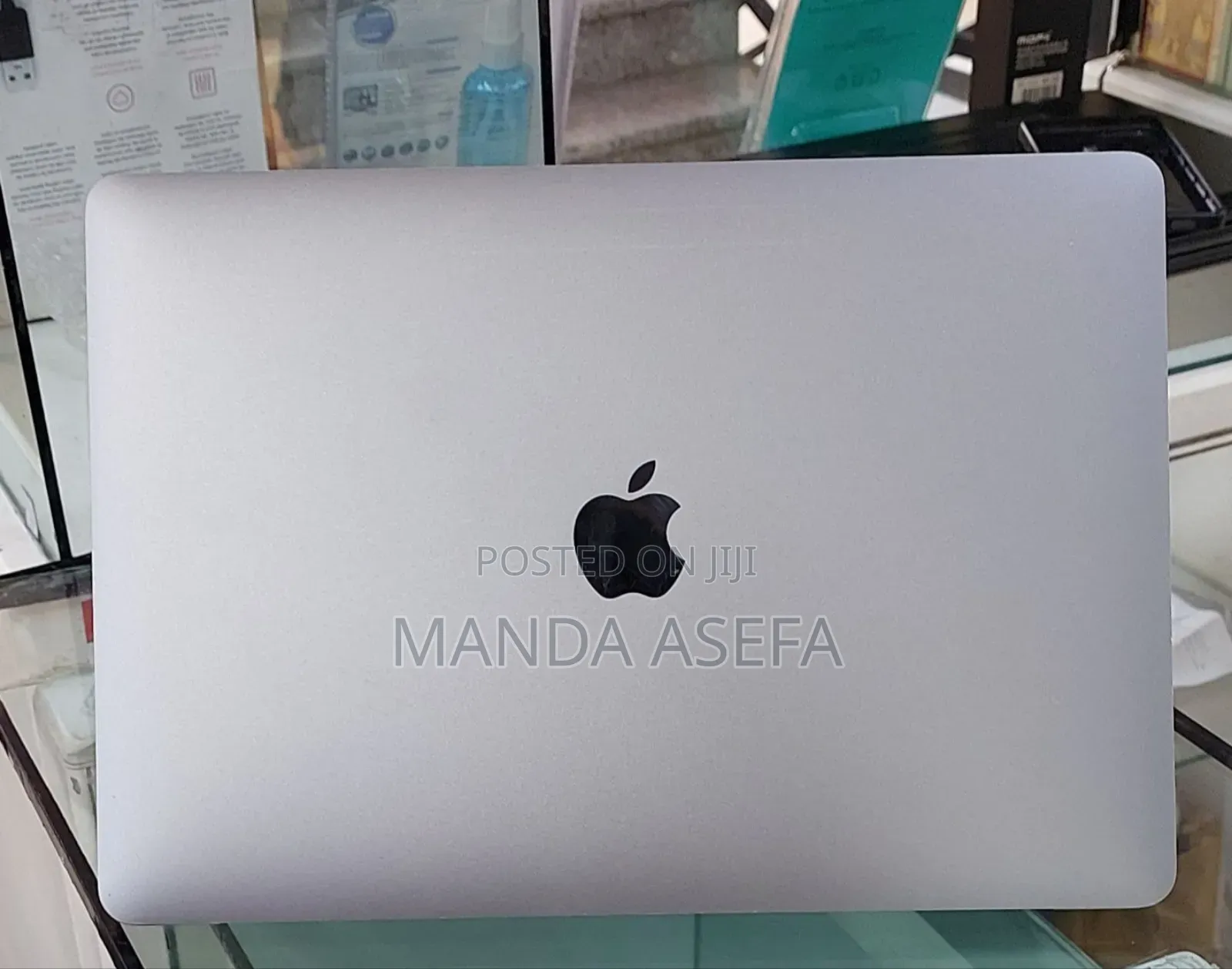 New Laptop Apple MacBook Pro 2020 16GB Intel Core I7 SSD 512GB