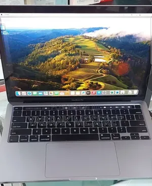 New Laptop Apple MacBook Pro 2020 16GB Intel Core I7 SSD 512GB