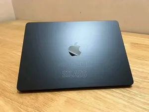 New Laptop Apple MacBook Pro 2020 16GB Intel Core I7 SSD 512GB