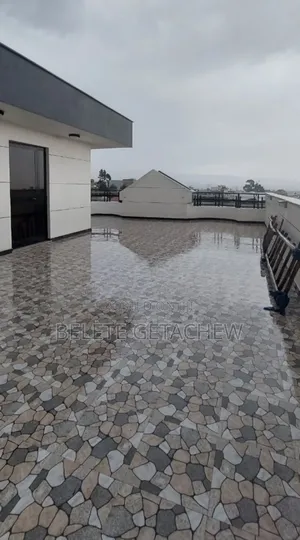 8bdrm House in Betel,  G+3 Half, Kolfe Keranio for sale