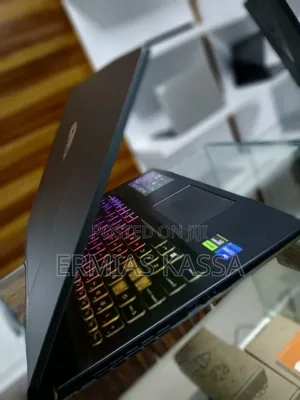 New Laptop MSI Pulse GL76 16GB Intel Core I7 SSD 1T