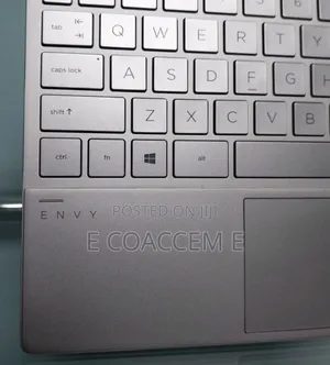 New Laptop HP 8GB Intel Core I7 SSD 512GB