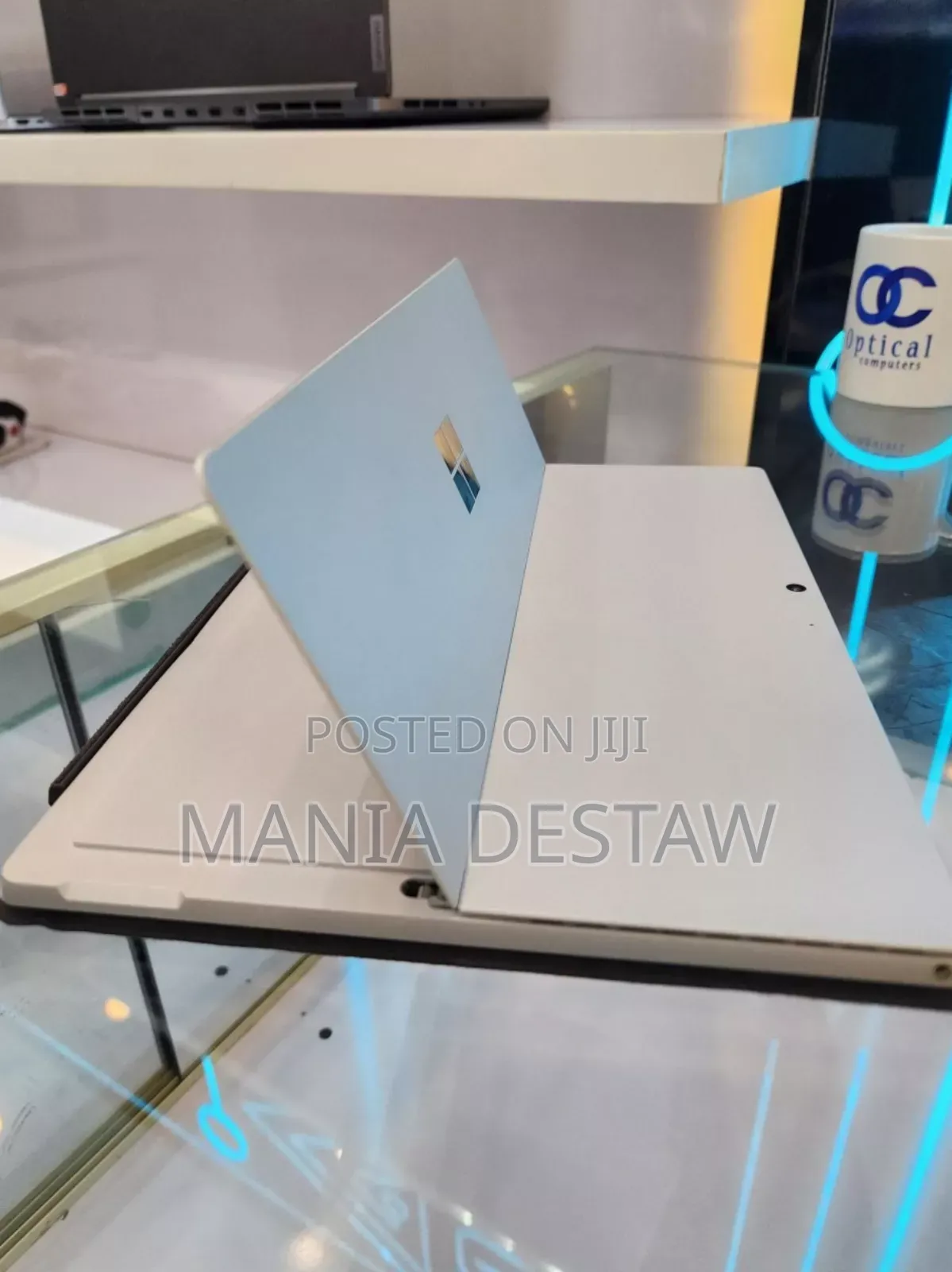 New Laptop Microsoft Surface Pro 7 8GB Intel Core I5 SSD 256GB