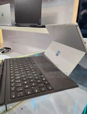 New Laptop Microsoft Surface Pro 7 8GB Intel Core I5 SSD 256GB