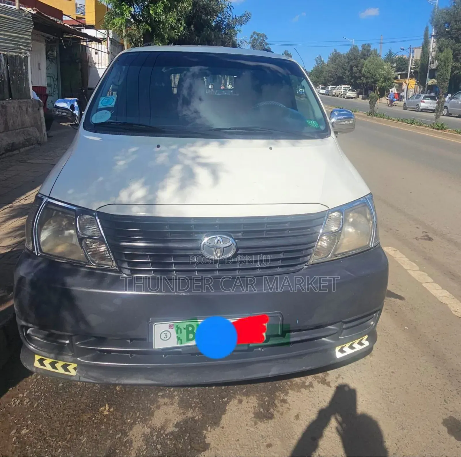 Toyota HiAce 2008 White