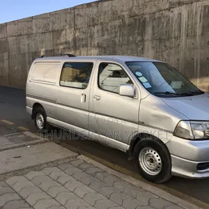Toyota HiAce 2008 Silver
