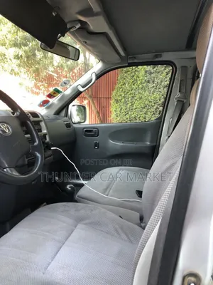 Toyota HiAce 2008 Silver