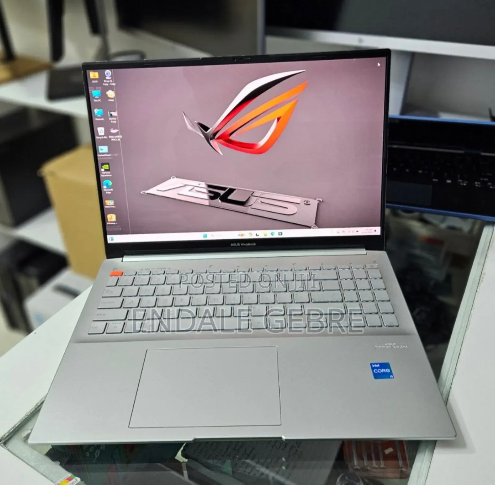 New Laptop Asus VivoBook 15 X505BA 16GB Intel Core I5 SSD 512GB