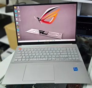 New Laptop Asus VivoBook 15 X505BA 16GB Intel Core I5 SSD 512GB