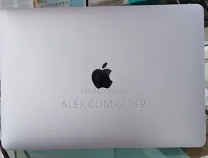 New Laptop Apple MacBook Pro 2020 16GB Intel Core I7 SSD 512GB