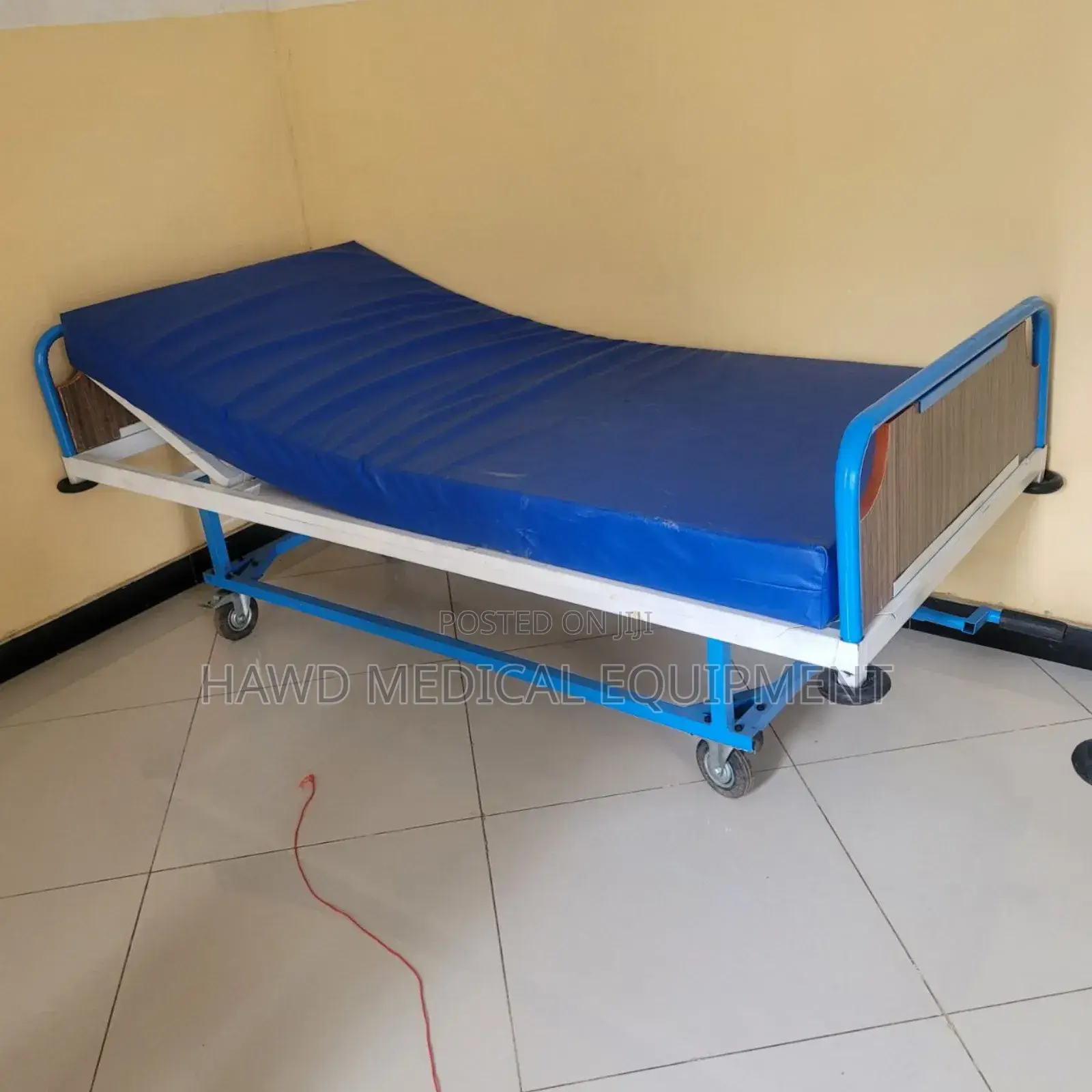 Manual Hospital Bed