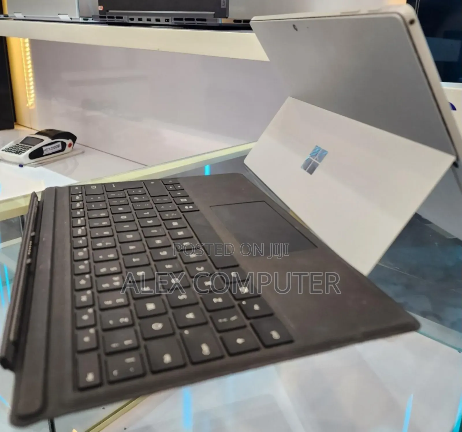 New Laptop Microsoft Surface Pro 7 8GB Intel Core I5 SSD 256GB