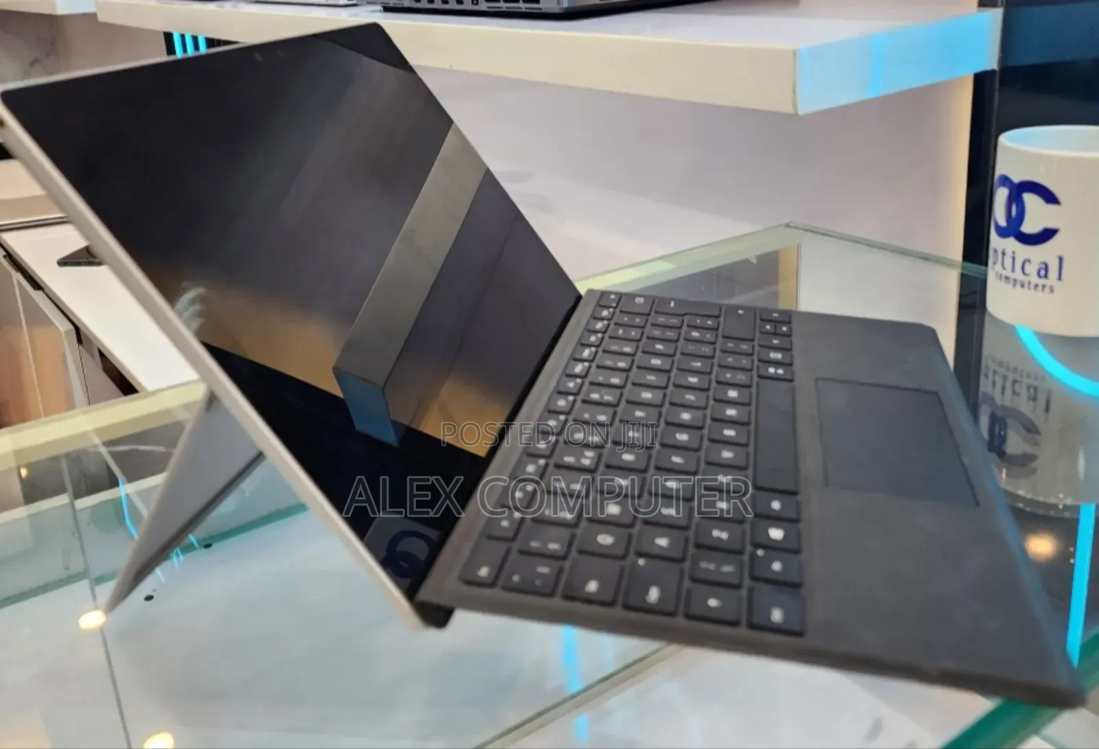 New Laptop Microsoft Surface Pro 7 8GB Intel Core I5 SSD 256GB