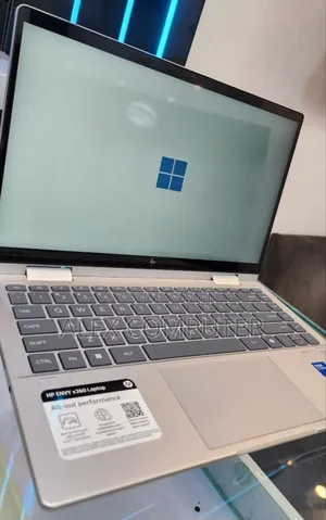 New Laptop HP Envy X360 8GB Intel Core I5 SSD 512GB
