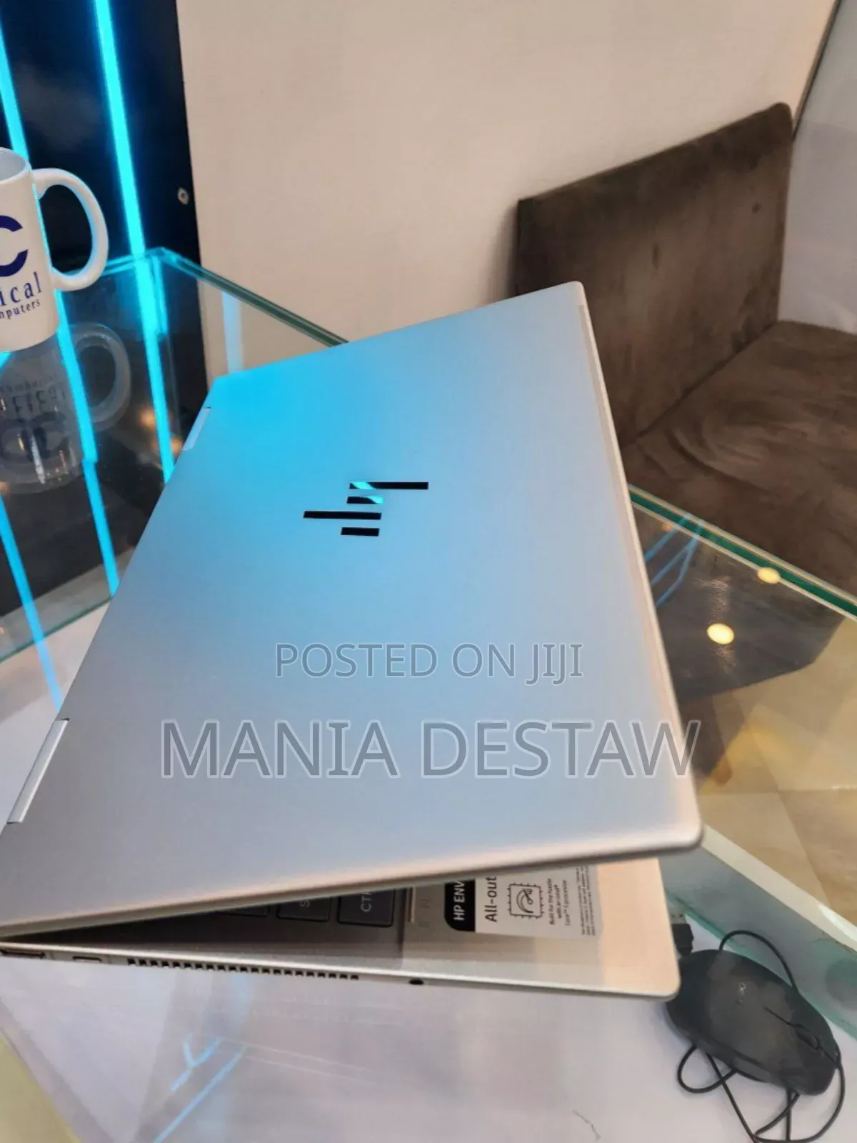 New Laptop HP Envy X360 8GB Intel Core I5 SSD 512GB