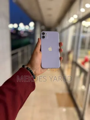 New Apple iPhone 11 128 GB Purple