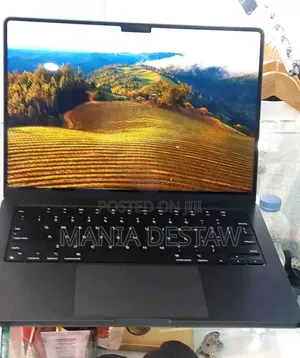 Photo - New Laptop Apple MacBook Pro 18GB Apple M3 Pro SSD 512GB