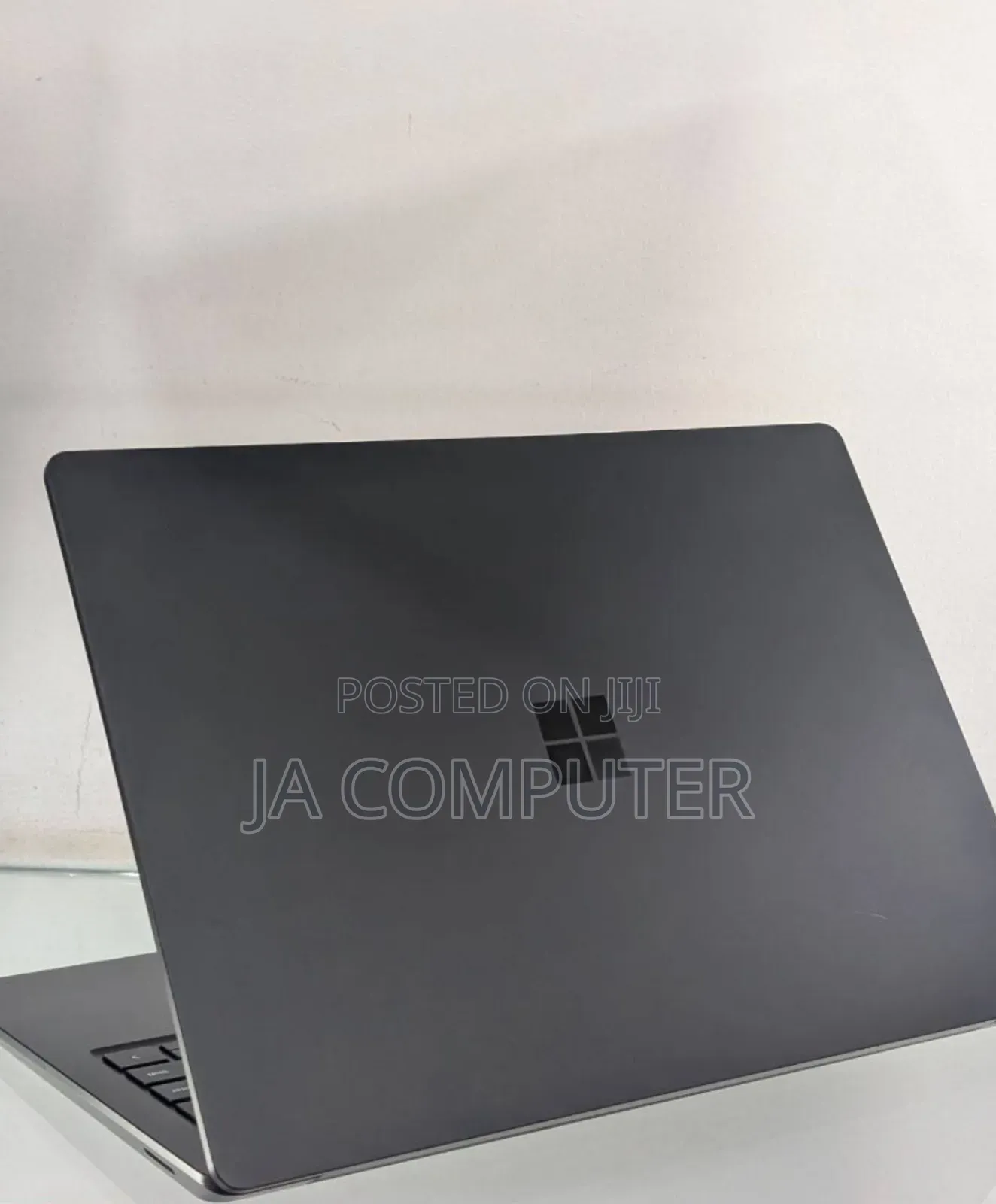 New Laptop Microsoft Surface 16GB Intel Core I7 SSD 512GB