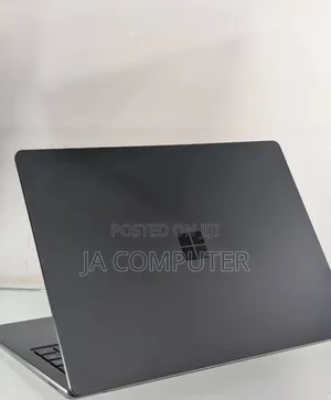 New Laptop Microsoft Surface 16GB Intel Core I7 SSD 512GB