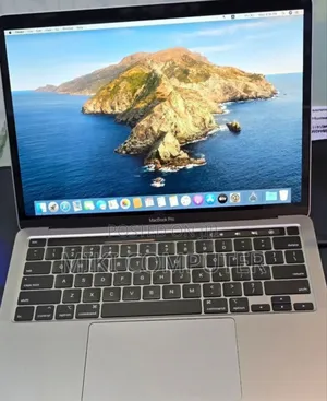 New Laptop Apple MacBook Pro 2020 16GB Intel Core I7 SSD 512GB