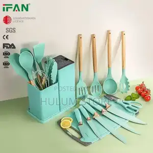 Knife Set With 19 Items