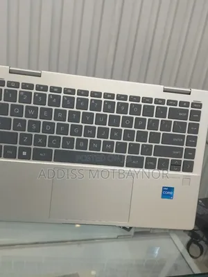 New Laptop HP Envy X360 8GB Intel Core I5 SSD 512GB