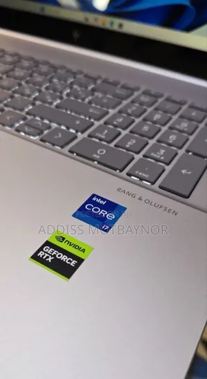 New Laptop HP Envy X360 16GB Intel Core I7 SSD 512GB