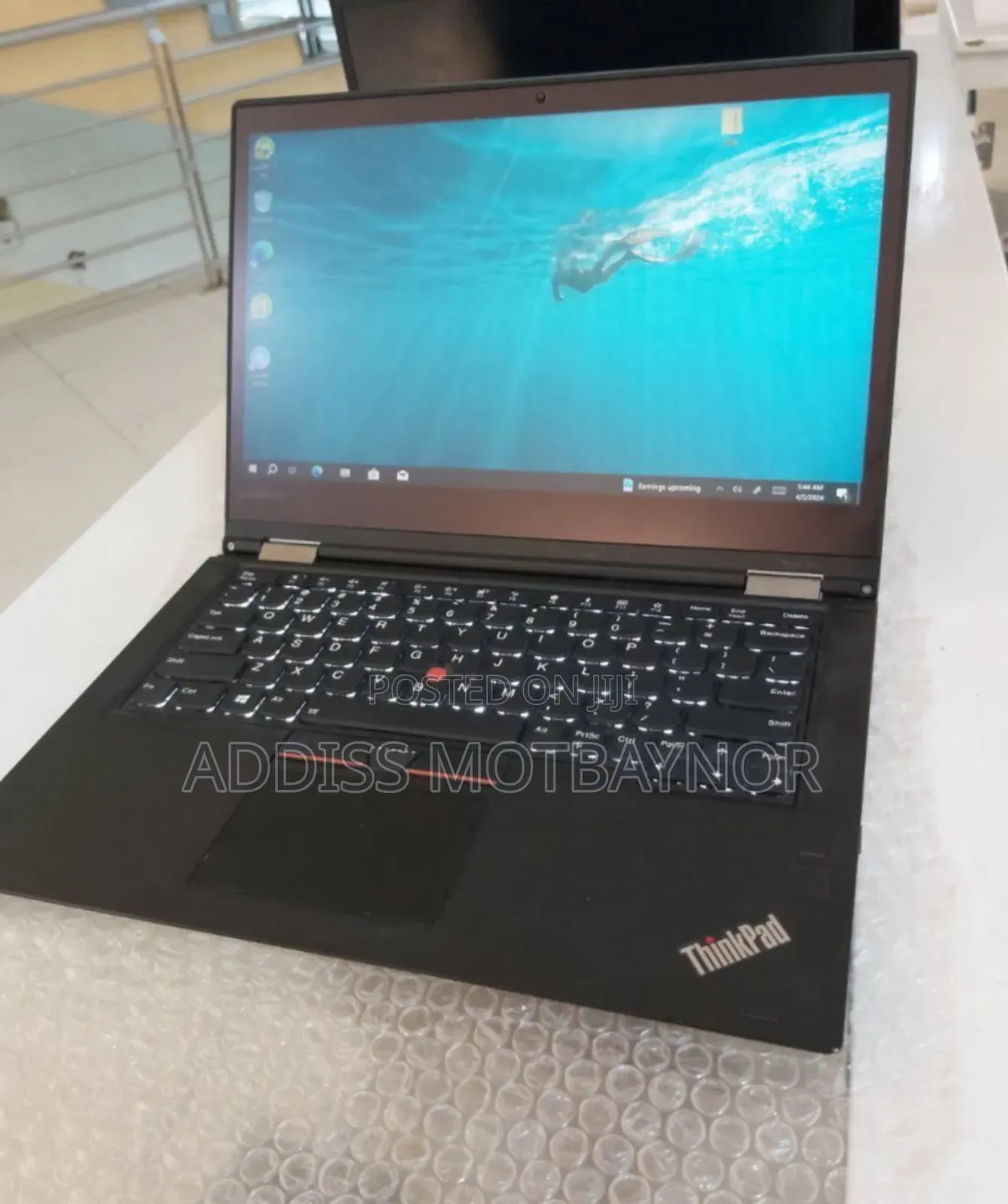 New Laptop Lenovo ThinkPad Yoga 8GB Intel Core I5 SSD 512GB