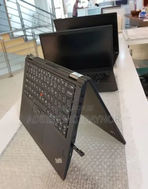 New Laptop Lenovo ThinkPad Yoga 8GB Intel Core I5 SSD 512GB