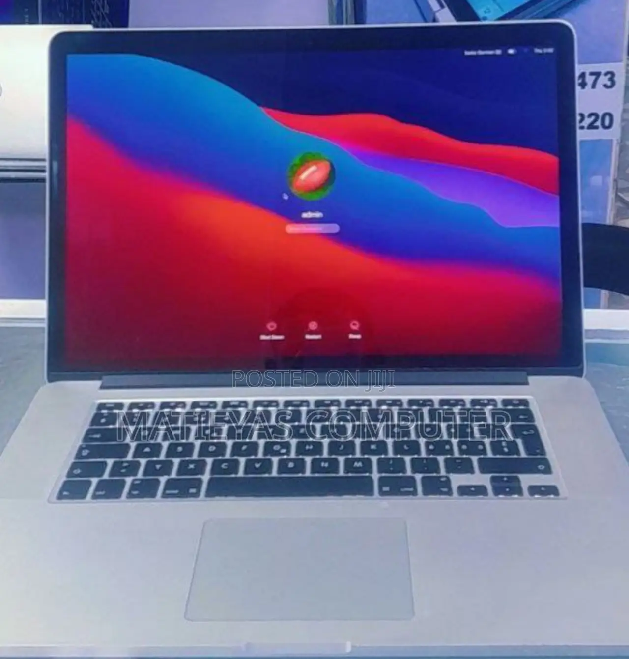 New Laptop Apple MacBook Pro 2015 16GB Intel Core I7 SSD 512GB