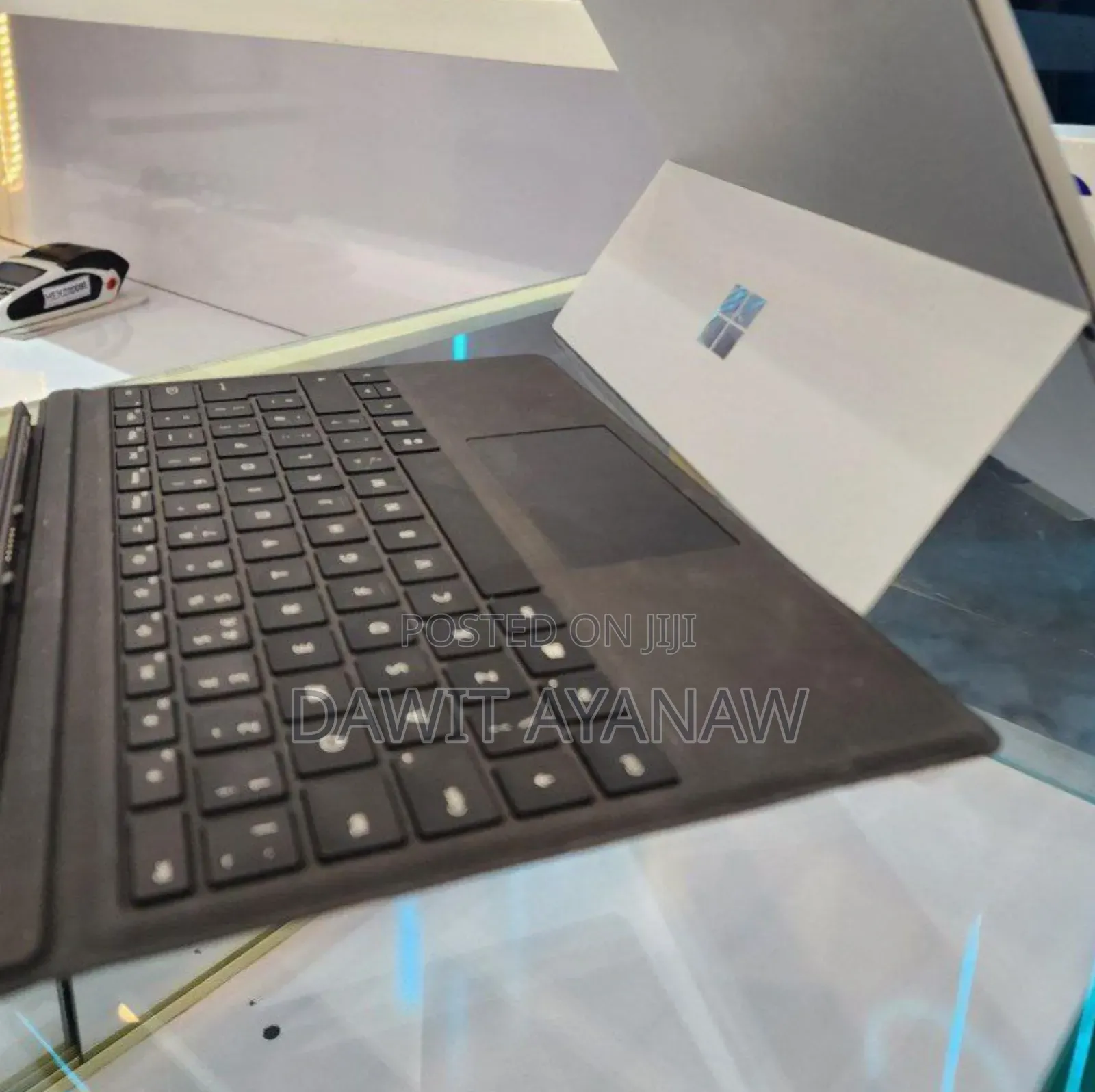 New Laptop Microsoft Surface Pro 7+ 16GB Intel Core I5 SSD 256GB