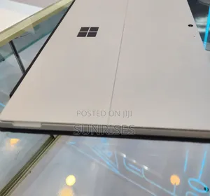 New Laptop Microsoft Surface Pro 7 16GB Intel Core I5 SSD 256GB