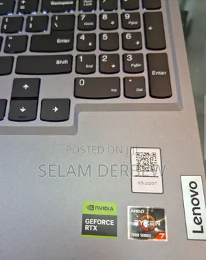 New Laptop Lenovo LOQ 15IRH8 8GB AMD Ryzen 7 SSD 512GB